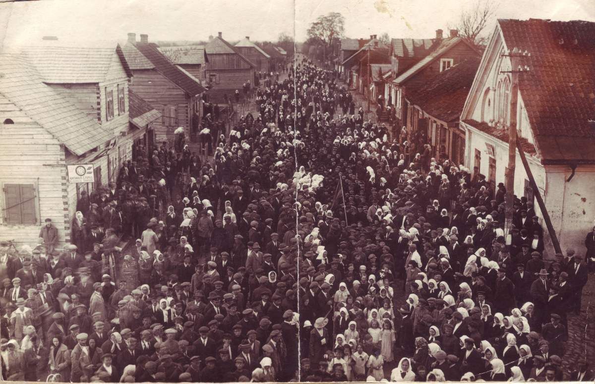 Miestelis pameta galvą